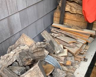 Perfect size wood for the Chiminea