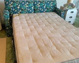 Mid Century Sleepaire Floral Design Pullout Bed Love Seat