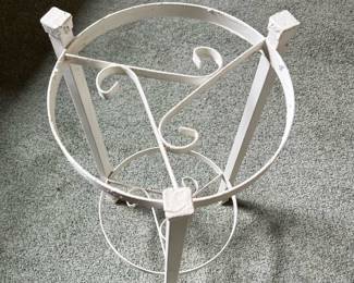 Round White Wrought Iron Plant Stand