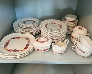 Spode Copeland Dinnerware Set - Rose Briar Pattern