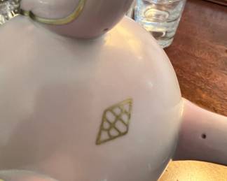 Footed Cracked Egg Shaped Vase 