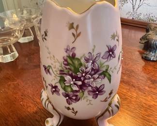 Footed Cracked Egg Shaped Vase 