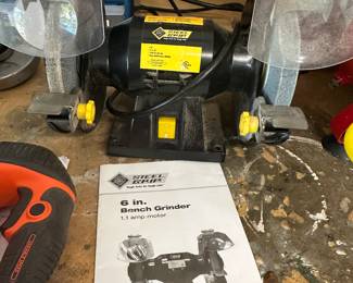 Bench grinder