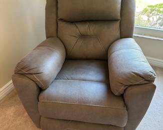 Recliner chair