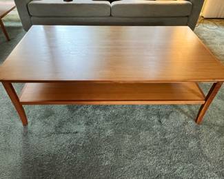 Mid Century Modern Coffee Table - Nordic Furniture