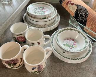 Portmeirion - The Botanic Garden Dinnerware Set