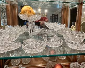 Vintage crystal saw tooth edge, lovely condition, gorgeous 