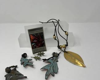 	Nature's Creations Real Leaf Brooches & Nature Inspired Jewelry