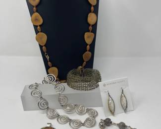 Jewelry Fun and Stylish - Vintage Anne Klein - New Kendra Scott