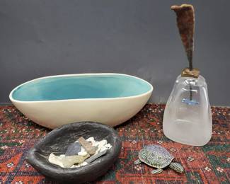 Hand-knotted Tabletop Mat & Earthy Aesthetics