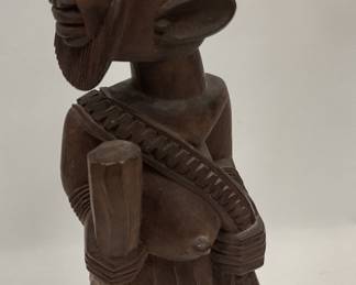 BISI FAKEYE AFRICAN WOOD CARVING.