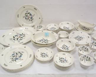 WEDGWOOD ENGLAND DISH SET, "WILD FLOWERS"