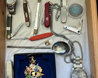 Mens interest and fraternal club items