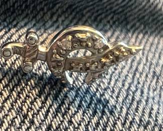 Diamond Shriner pin