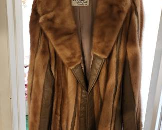 LaBelle fur & leather VTG jacket