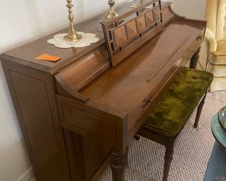 $300 Baldwin upright piano