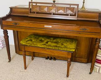 $300 Baldwin upright piano