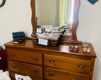$140 Dresser with mirror wood 47Lx70Tx16D
