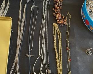 HUGE SELECTION OF JEWELRY!!
