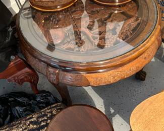 Vintage carved Asian table/chairs