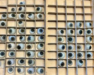 Vintage 40s-50s glass eyes