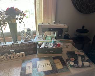 Kenmore Sewing machine 