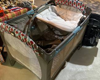 Graco Pac n Play (basement)