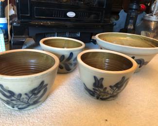 $45 Maple City Pottery 4 pc