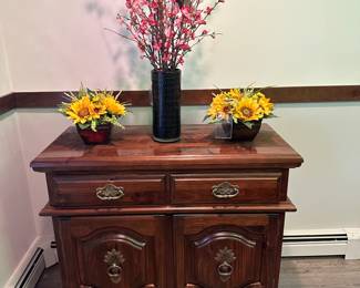 Kincade Solid Wood Sideboard