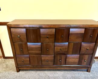 Jovie Collection Bedroom 7 Piece Bedroom Set (Mattress Sold separately)