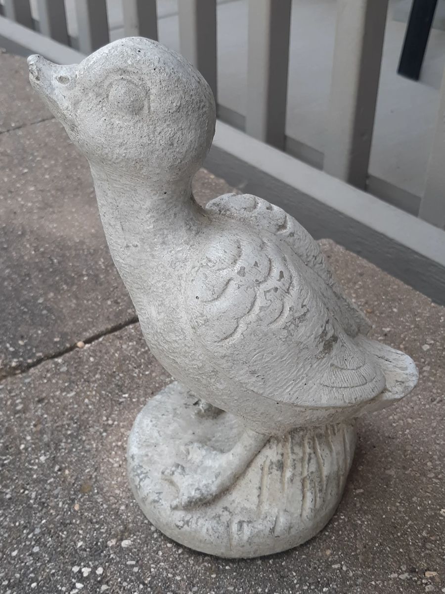 Cement duck