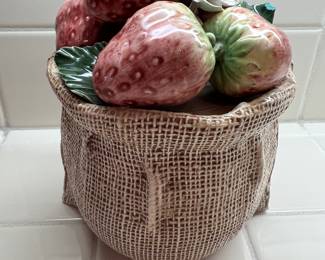 $30.00  Ethan Allen Home Collection Made in Italy.