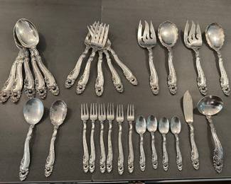 STERLING SILVER FLATWARE SET