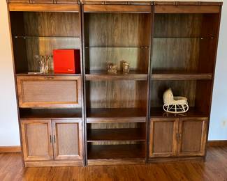 3 PIECE WALL SECTIONAL