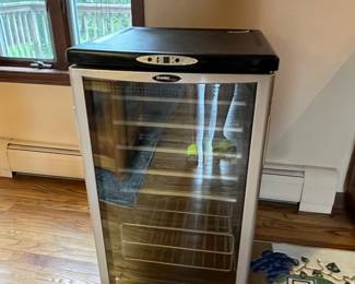 WINE FRIDGE