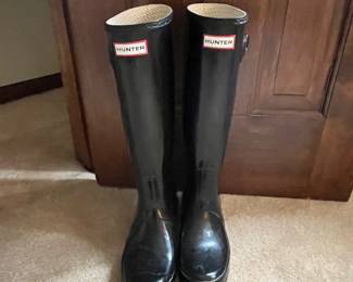 HUNTER BOOTS