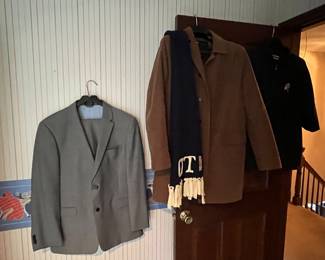 MENS SUITS