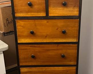 Small Pine 4 Over 5 Chest 