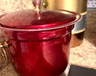 Ice bucket 