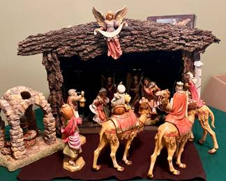 Fontanini nativity set with custom made barn