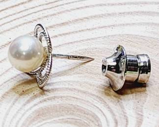 02 Pearl Pin 14kt