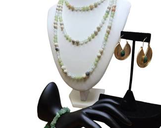 Green Gems Jadeite Etc Necklace Earrings Bracelet