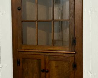 Corner Cabinet
