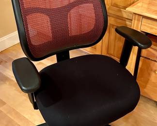 Adjustable Desk Chair