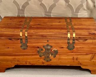 Lane Cedar Chest