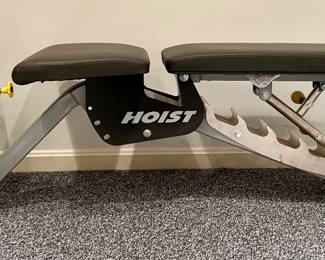 Hoist Adjustable Weight Bench