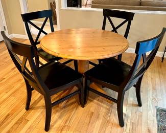 Pine Pedestal Table & 6 Pottery Barn Chairs