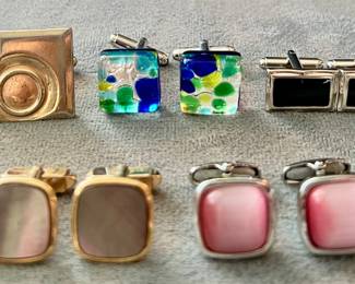 Cufflinks
