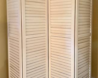 Folding Privacy Screen