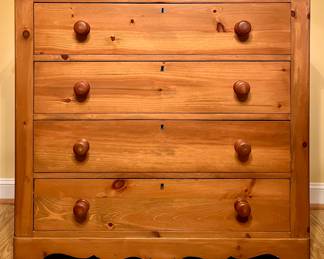 Pine Dresser